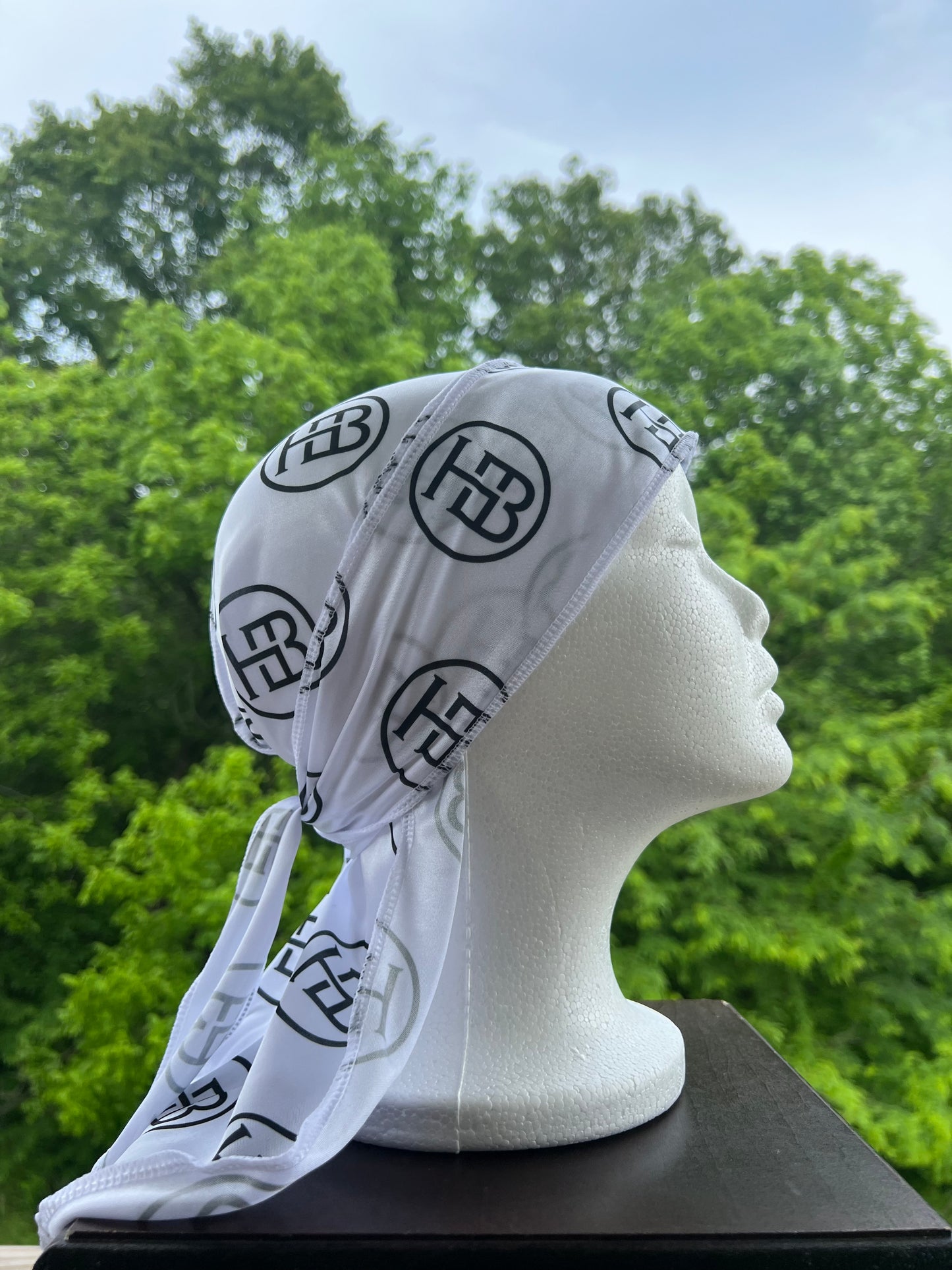 Durag blanco de humildad