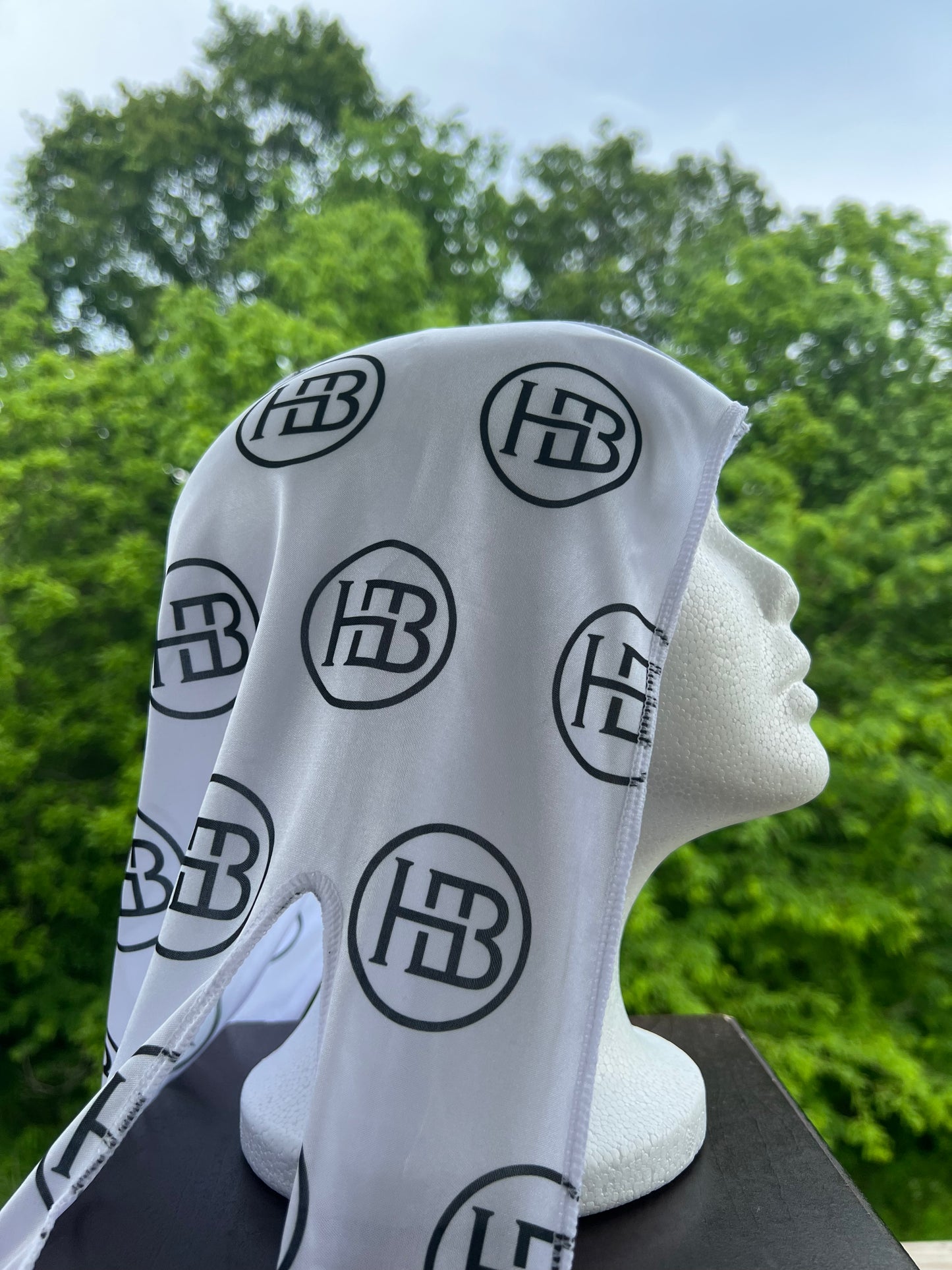 Durag blanco de humildad