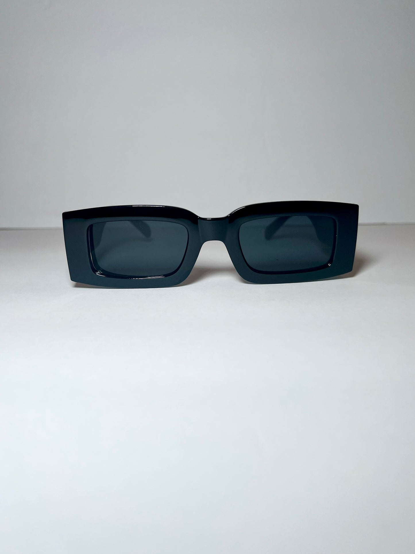 Onyx Retro Sunglasses